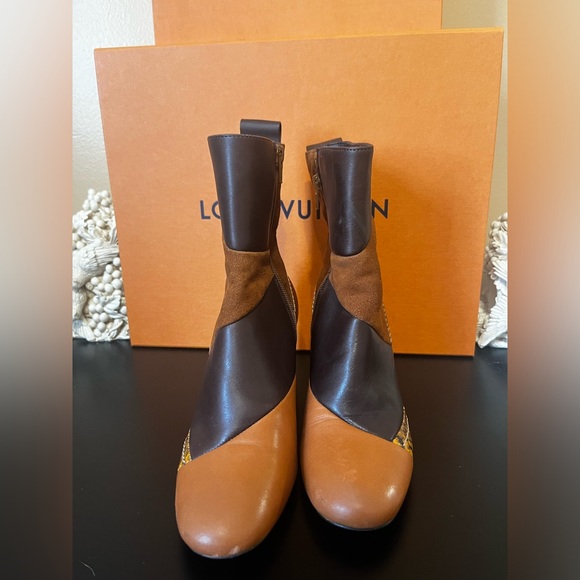 SEE BY CHLOE- TYRA PATCHWORK BOOT BROWN/TAN SNAKE - Size 38 (7.5) - Firm Price - Picture 4 of 6